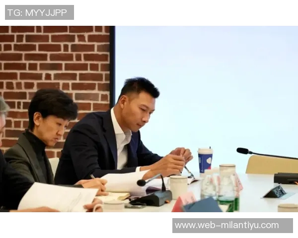 姚明辞去中国篮协主席郭振明接任新任主席引发关注 姚明辞去中国篮协主席郭振明接任新任主席引发关注