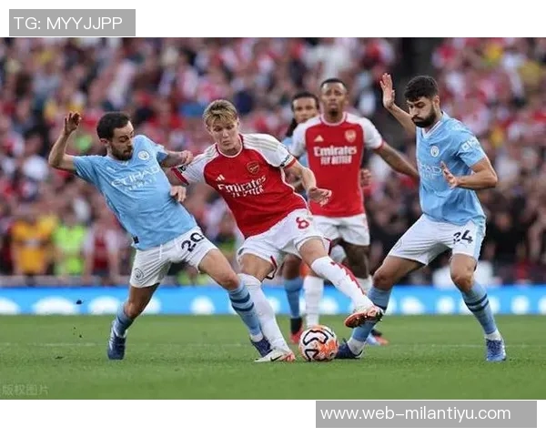 英超积分榜混乱不堪热刺稳居第三曼联与多队同分争夺第七位 英超积分榜混乱不堪热刺稳居第三曼联与多队同分争夺第七位