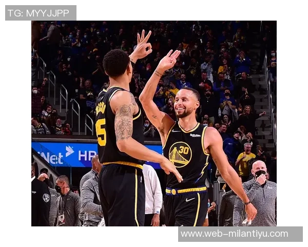 穆迪单节狂砍七记三分球成勇士队史第三位达成此壮举的球员