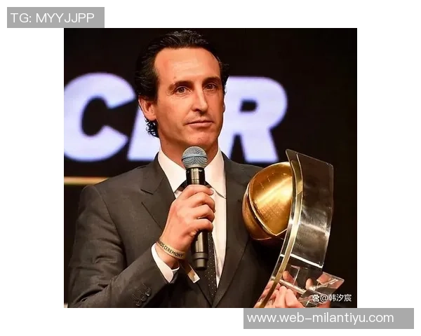 凯恩与宽萨室内训练状态不明出战威尔士之战存疑 凯恩与宽萨室内训练状态不明出战威尔士之战存疑