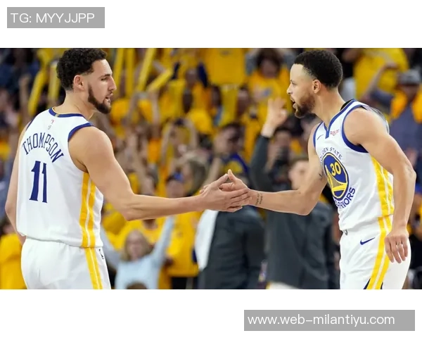 东契奇罚球失误遗憾错过赛季首场50分里夫斯无奈呼喊罚进一个啊