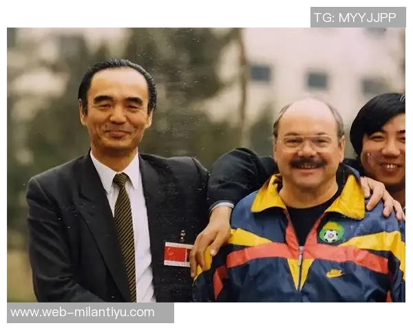 施拉普纳：要让中国足球走向辉煌需重视技术与精神而非金钱利益